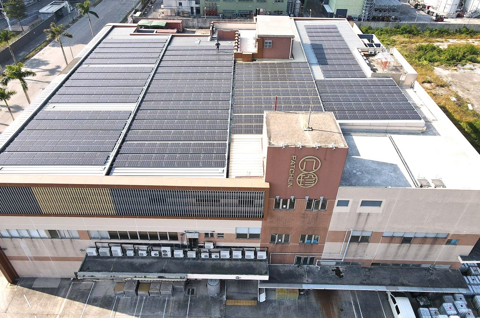 太陽能光伏發電系統工程 可再生能源系統 太陽能系統服務 可再生能源上網電價計劃 村屋太陽能發電系統 太陽能解決方案 太陽能發電系統 零投資太陽能計劃 太陽能安裝 太陽能維護 香港太陽能 太陽能公司 太陽能供應商 太陽能專家 綠色能源解決方案 商業太陽能 村屋太陽能 太陽能工程 天台太陽能工程 裝太陽能要多少錢 香港沒有哪種可再生能源 太陽能自用 需要申請嗎 違建可以裝太陽能板嗎 太陽能光伏系統安裝指南 太陽能板小型工程 安裝太陽能板壞處 安裝太陽能板費用 太陽能板安裝方法 太陽能板安裝指引 安裝太陽能板注意事項 村屋太陽能板屋宇署